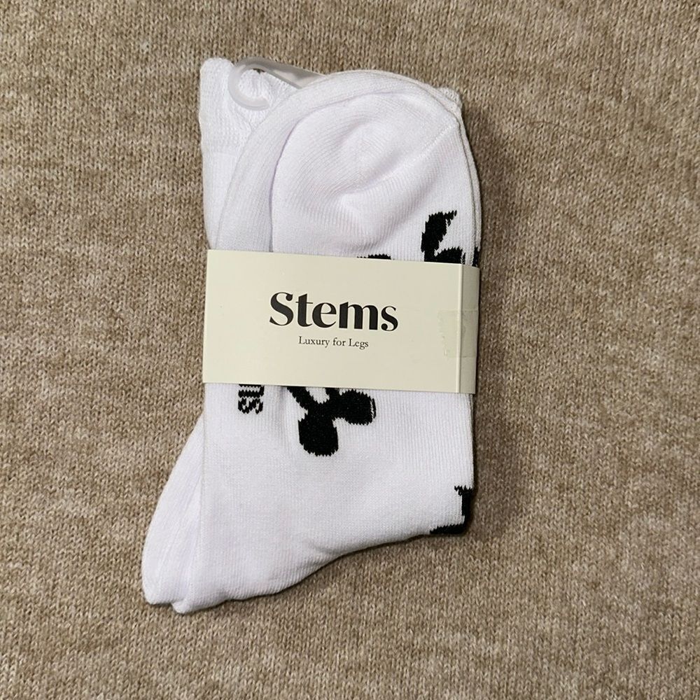 Stems 1 Pair White Black Bowtie Print Cotton Blend Stretch Knit Luxury Socks